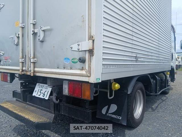 Isuzu ELF TRUCK 2016-03 7723036-11