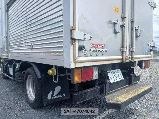 Isuzu ELF TRUCK 2016-03 7723036-15