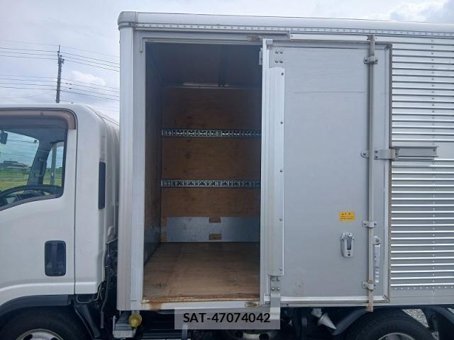 Isuzu ELF TRUCK 2016-03 7723036-20