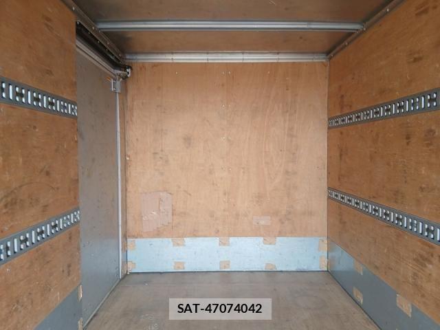 Isuzu ELF TRUCK 2016-03 7723036-27