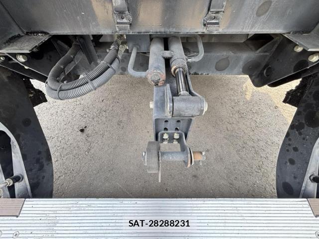 Isuzu ELF TRUCK 2015-04 7722973-24