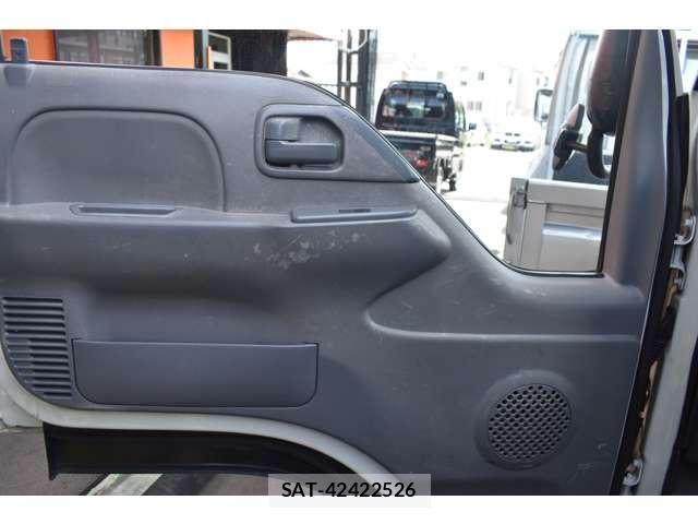 Isuzu ELF TRUCK 2016-07 7723030-9