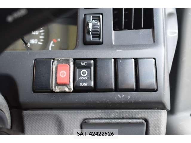 Isuzu ELF TRUCK 2016-07 7723030-15