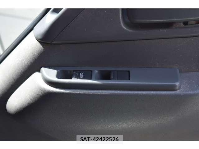 Isuzu ELF TRUCK 2016-07 7723030-8