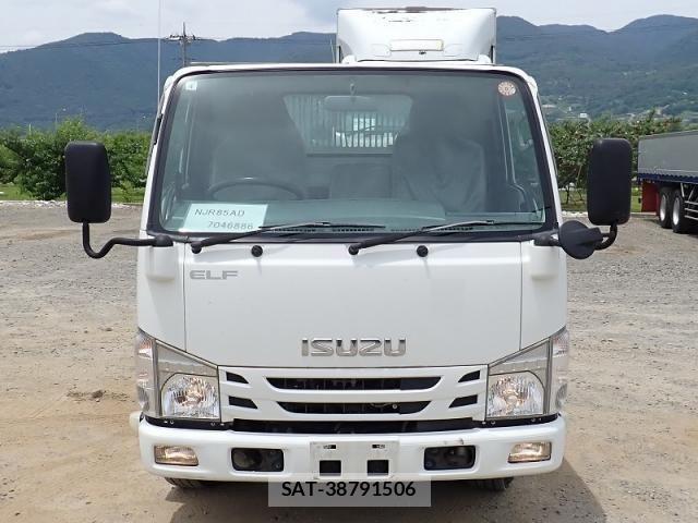 Isuzu ELF TRUCK 2015-04 7723032-4