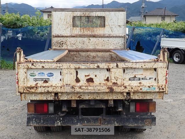 Isuzu ELF TRUCK 2015-04 7723032-5