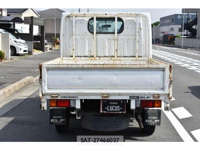 Isuzu ELF TRUCK 2009-05 7723037-17