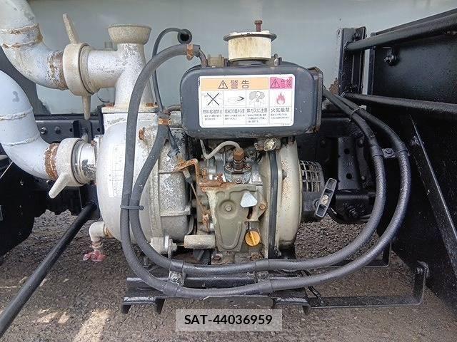 Isuzu ELF TRUCK 2010-06 7723021-9