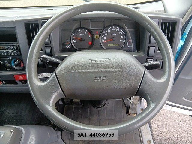 Isuzu ELF TRUCK 2010-06 7723021-14