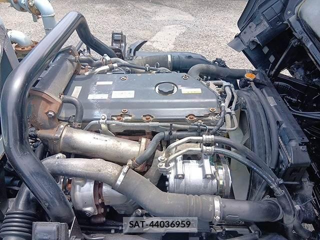 Isuzu ELF TRUCK 2010-06 7723021-18