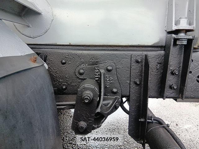 Isuzu ELF TRUCK 2010-06 7723021-20