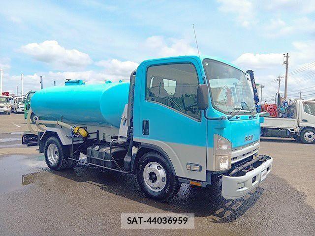 Isuzu ELF TRUCK 2010-06 7723021-2
