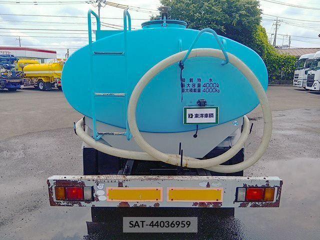 Isuzu ELF TRUCK 2010-06 7723021-4