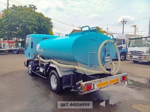Isuzu ELF TRUCK 2010-06 7723021-5