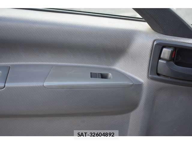 Isuzu ELF TRUCK 2011-11 7784580-10