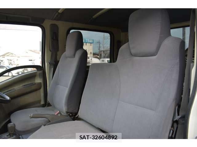 Isuzu ELF TRUCK 2011-11 7784580-12