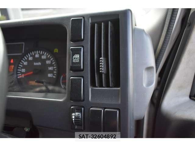 Isuzu ELF TRUCK 2011-11 7784580-15