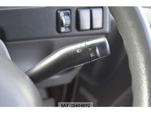 Isuzu ELF TRUCK 2011-11 7784580-16