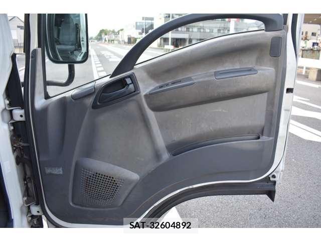 Isuzu ELF TRUCK 2011-11 7784580-7