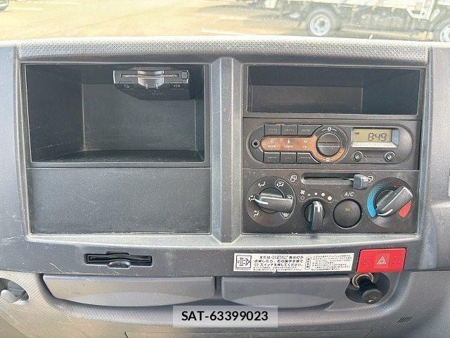 Isuzu ELF TRUCK 2015-12 7784597-15