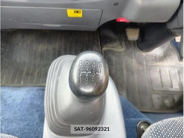 Isuzu ELF TRUCK 2019-02 7784634-27