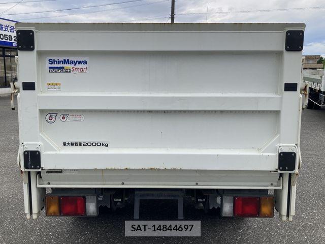 Isuzu ELF TRUCK 2019-07 7784608-22