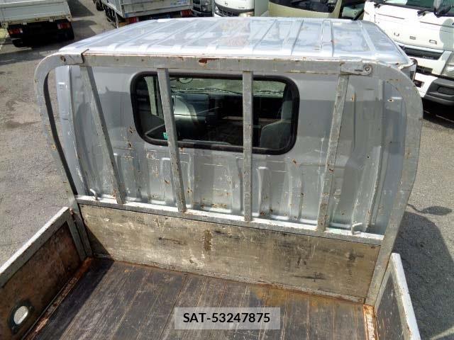 Isuzu ELF TRUCK 2019-03 7784579-10