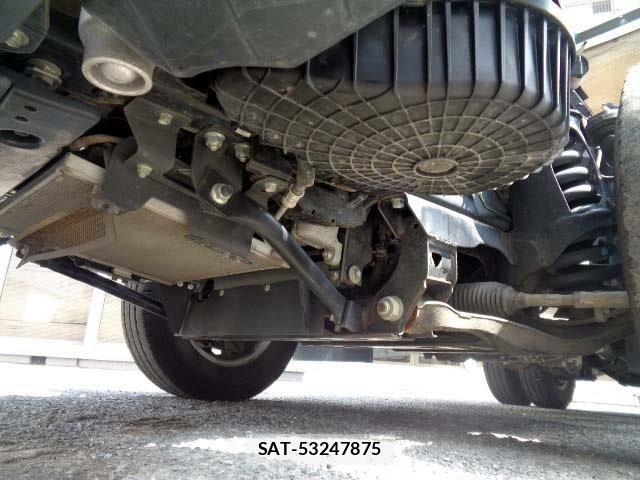 Isuzu ELF TRUCK 2019-03 7784579-13