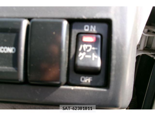 Isuzu ELF TRUCK 2018-04 7784629-14