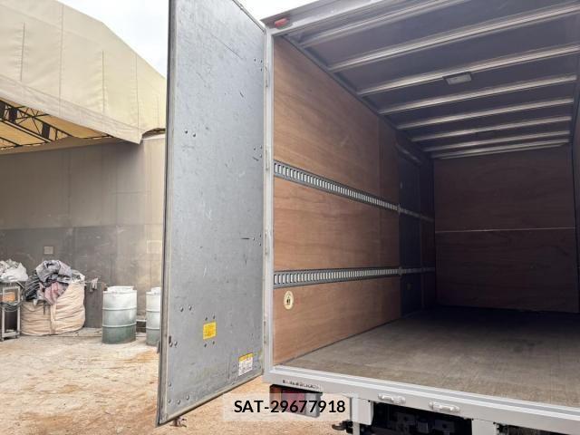 Isuzu ELF TRUCK 2020-10 7784595-9
