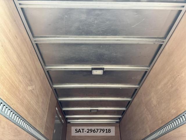Isuzu ELF TRUCK 2020-10 7784595-12