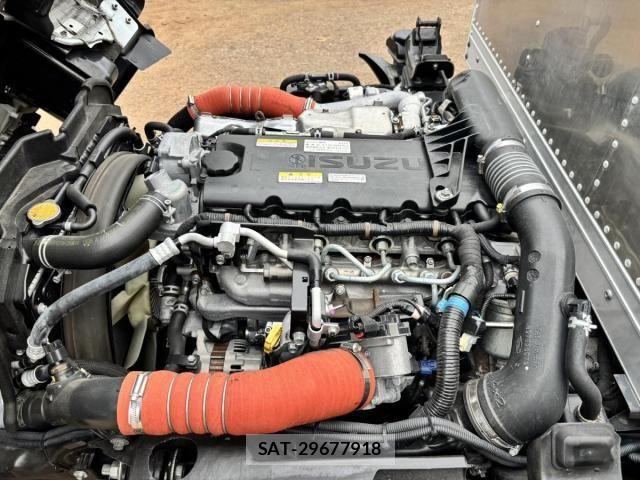 Isuzu ELF TRUCK 2020-10 7784595-27