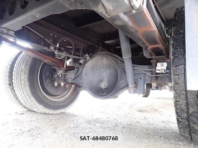 Isuzu ELF TRUCK 2017-02 7784601-22