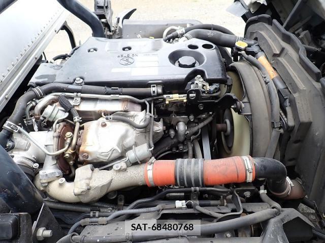 Isuzu ELF TRUCK 2017-02 7784601-24