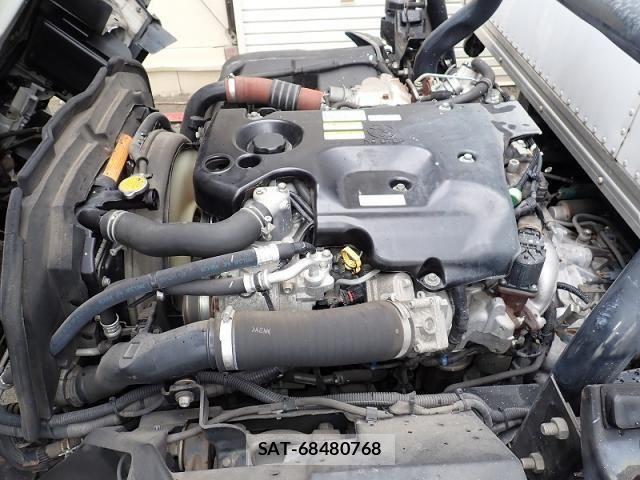 Isuzu ELF TRUCK 2017-02 7784601-25