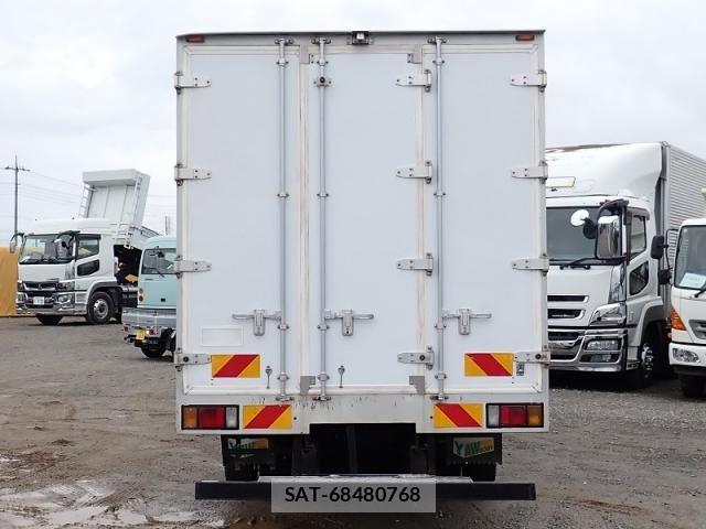 Isuzu ELF TRUCK 2017-02 7784601-5