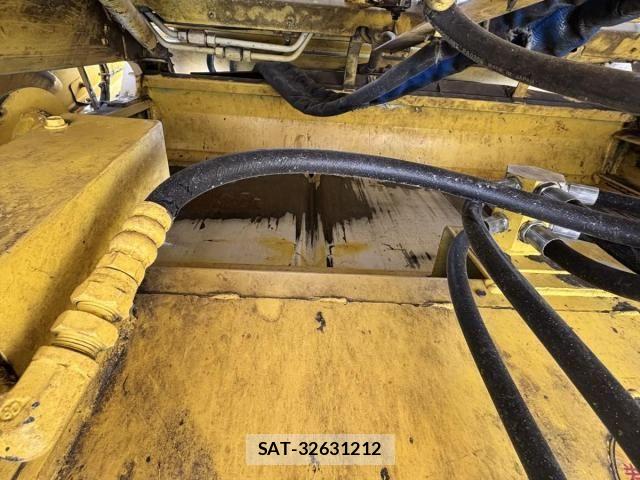Isuzu ELF TRUCK 2010-03 7784590-17