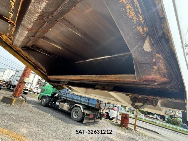 Isuzu ELF TRUCK 2010-03 7784590-21