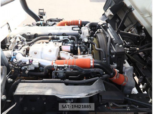 Isuzu ELF TRUCK 2019-05 7784591-28