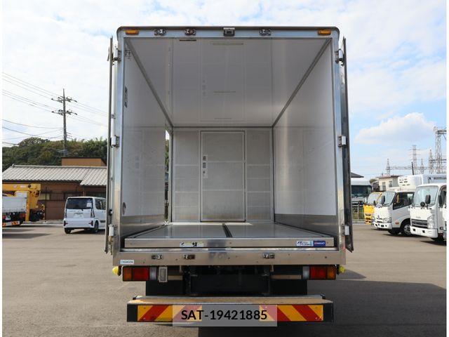 Isuzu ELF TRUCK 2019-05 7784591-6