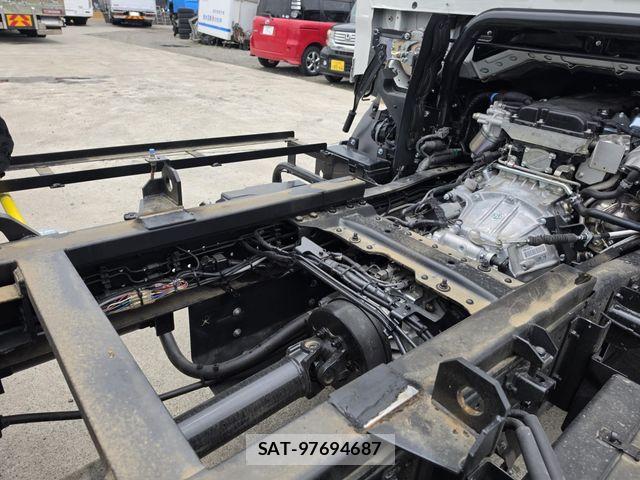 Isuzu ELF TRUCK 2025-07 7784648-19