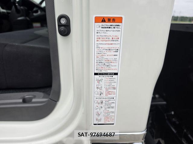 Isuzu ELF TRUCK 2025-07 7784648-25