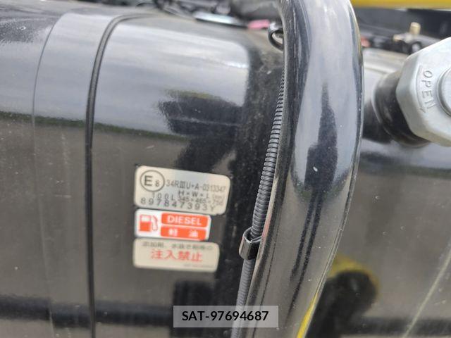 Isuzu ELF TRUCK 2025-07 7784648-7
