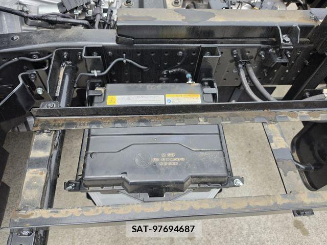 Isuzu ELF TRUCK 2025-07 7784648-8