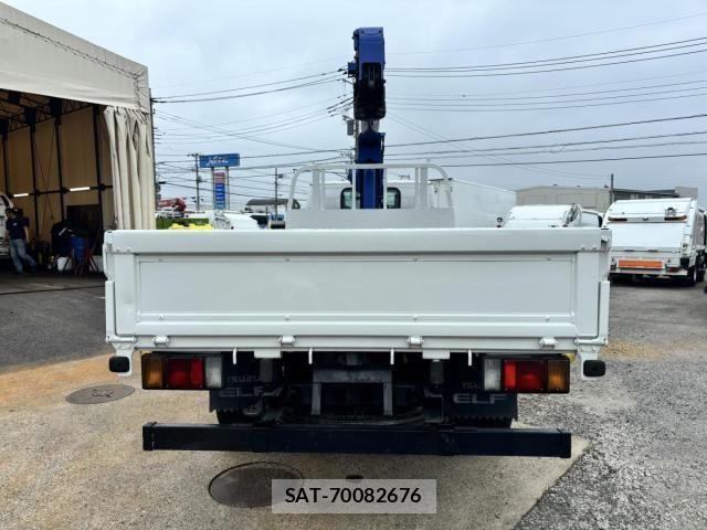 Isuzu ELF TRUCK 2013-07 7784582-5