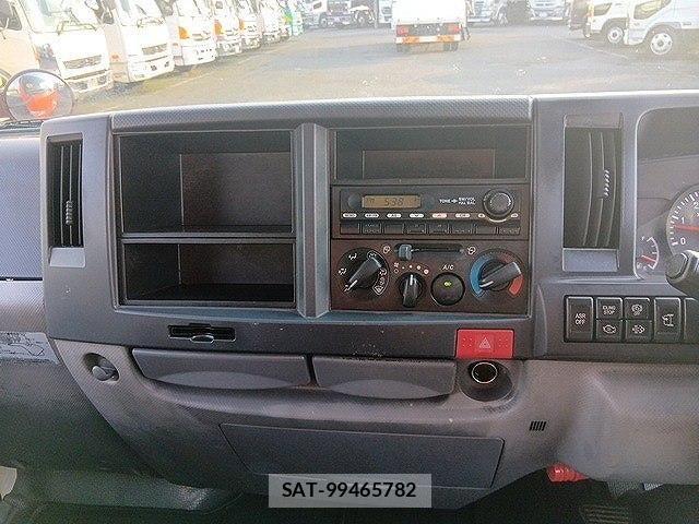 Isuzu ELF TRUCK 2015-02 7784609-13