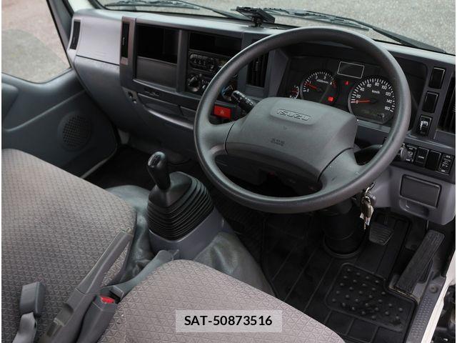 Isuzu ELF TRUCK 2018-06 7784610-1