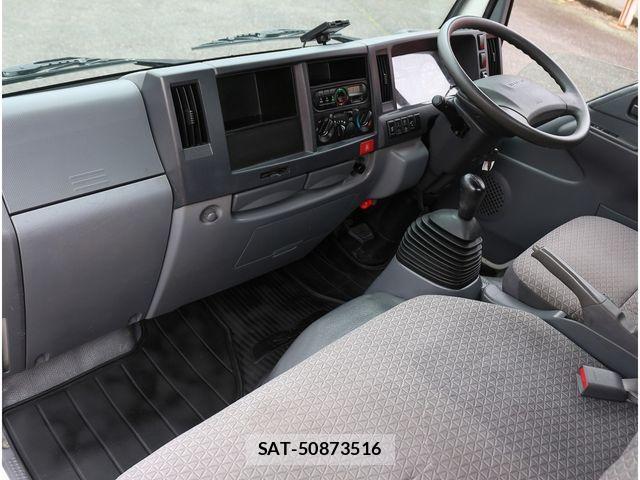 Isuzu ELF TRUCK 2018-06 7784610-28