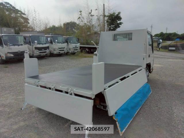 Isuzu ELF TRUCK 2017-12 7784627-14