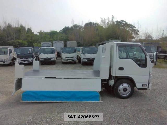 Isuzu ELF TRUCK 2017-12 7784627-15
